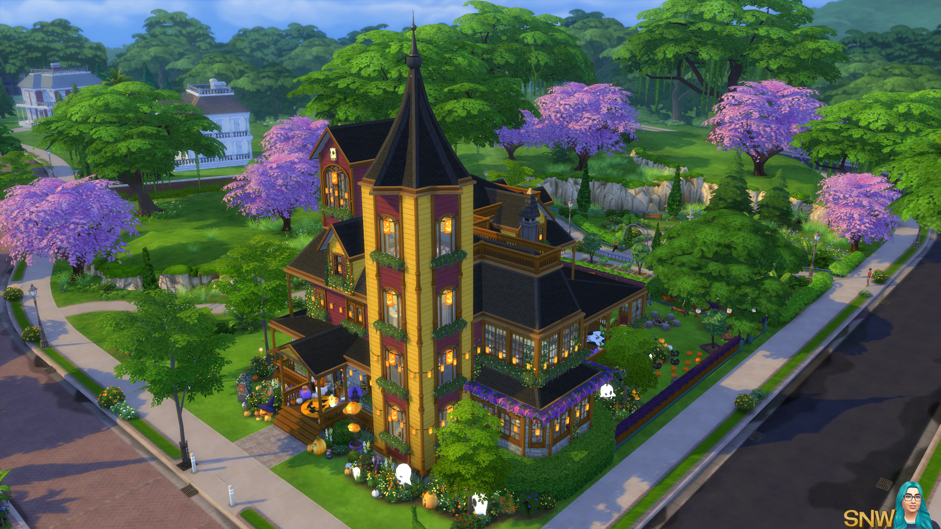 Spooky &amp; Cute Victorian Home